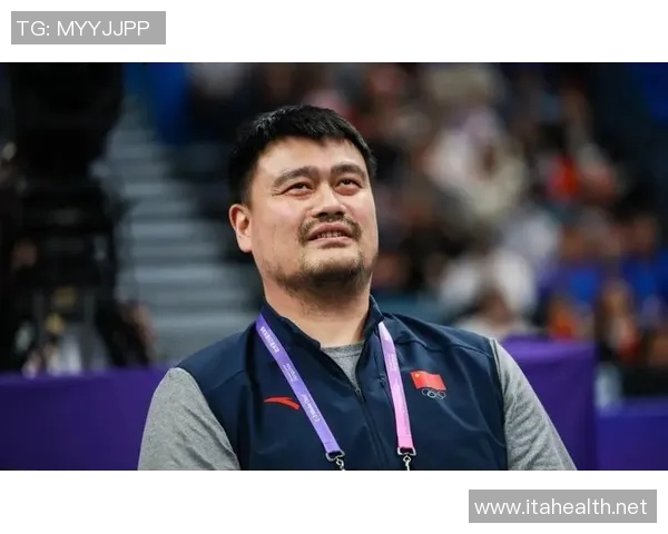 姚明乘坐林肯豪车的背后故事与篮球传奇的完美结合