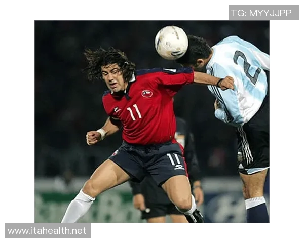 不容错失的足球明星他们如何改变比赛的格局与未来